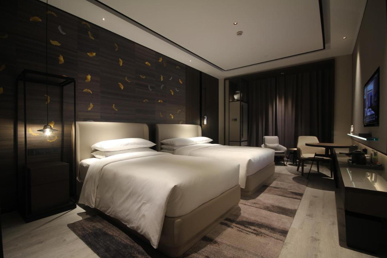 Yunhe Yebo Hotel Shanghai Exterior photo