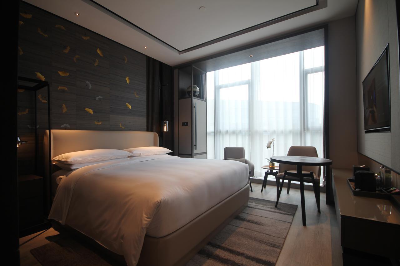 Yunhe Yebo Hotel Shanghai Exterior photo